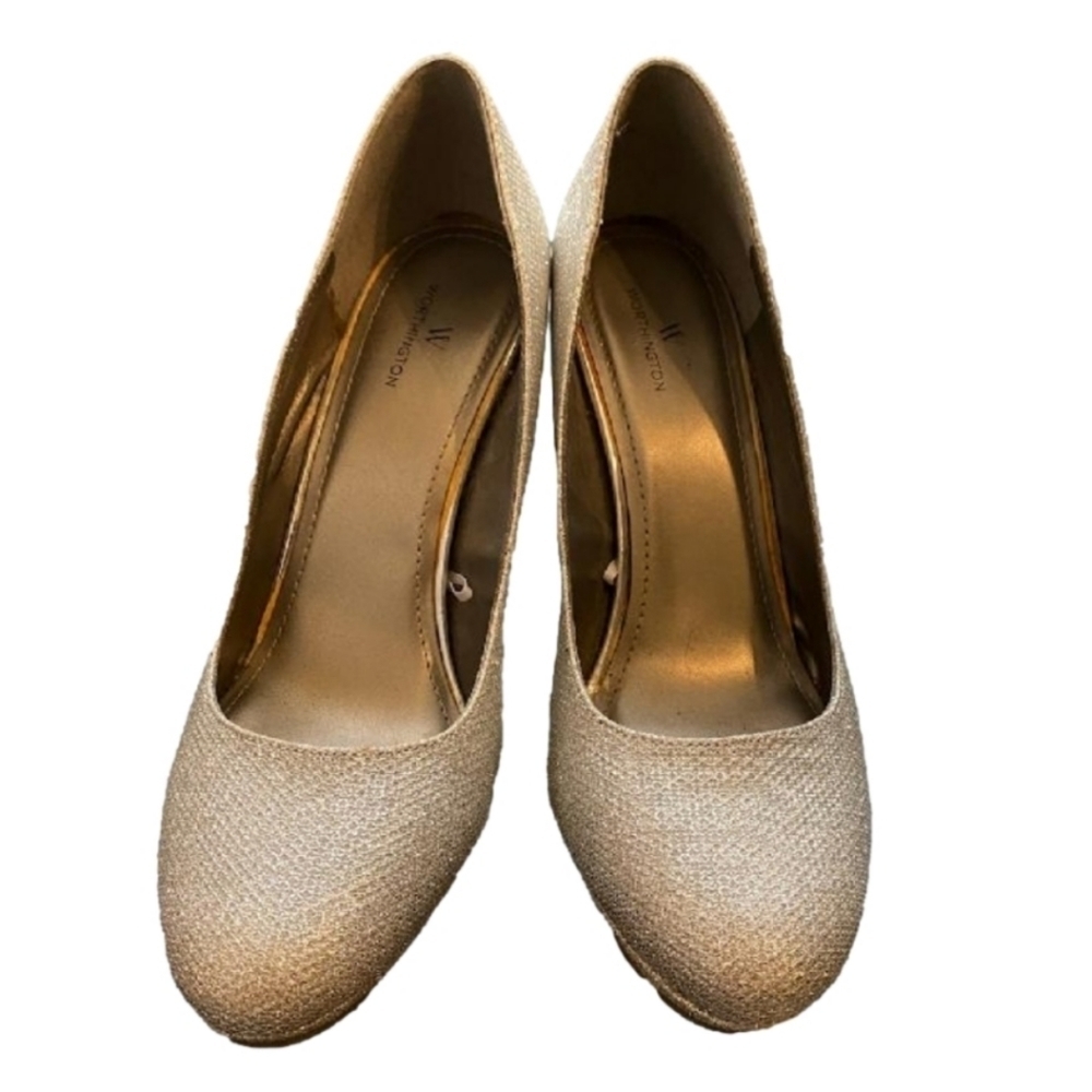 Size 9 3 inch Worthington sparkly heels closed toe pump prom formal